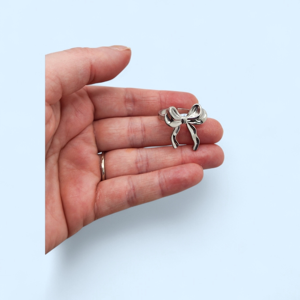 Silver Bow Ring - Picture 3 of 5